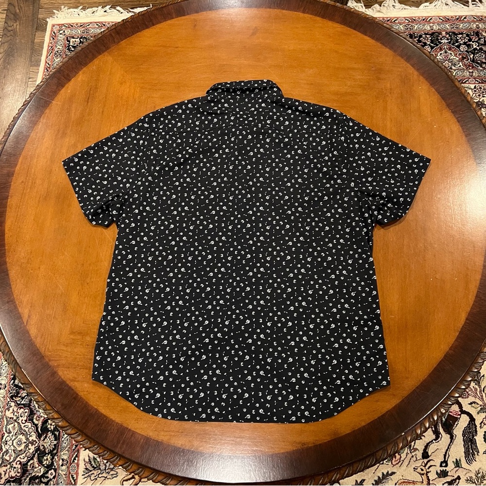 Bonobos Tech Floral Short Sleeve Performance Button-Up Shirt Black Floral XXL - Picture 6 of 16